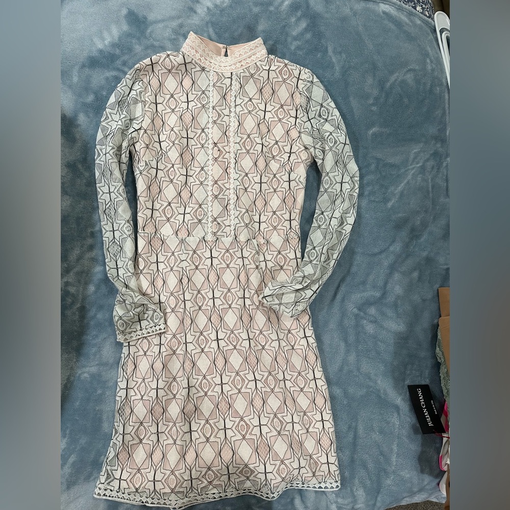 Retro long sleeve, high neck dress, light pink white and black size medium.